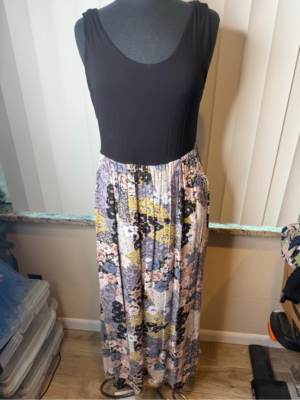 Nicole Miller New York maxi dress solid black tank top floral skirt SZ Large